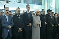 Presiden Assad salat...