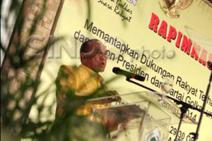 Akbar Tanjung: Lumpur...