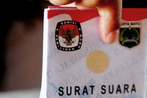 Pesta politik usik Persik