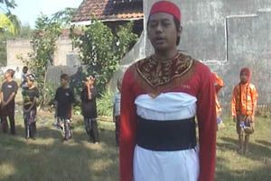 Upacara 17 Agustus ala...