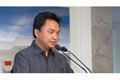 Hampir 2 jam Dino ikuti...