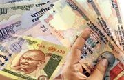 Rupee India semakin...