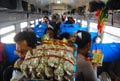 Dilarang, pedagang asongan...