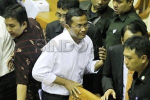 Pendukung Dahlan bikin...