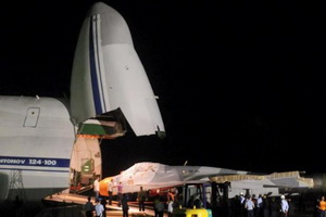 2 pesawat tempur Sukhoi...