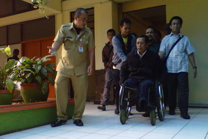 Jumono, calon DPD penyandang...