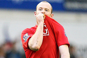 Walcott: Cedera Rooney...