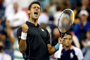 Djokovic capai semifinal...