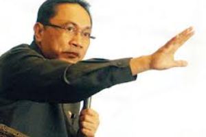 Tak sopan, Menhut geram...