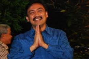 Andi Mallarangeng akan...