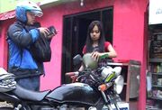 Pedagang BBM eceran...
