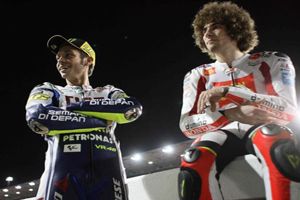 Simoncelli menempel...