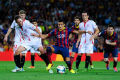 Pemain Barcelona ejek...