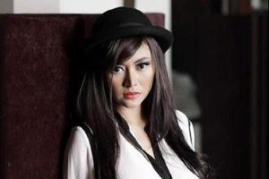 Vitalia: Kamar sudah...