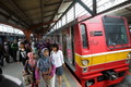 KRL Jabodetabek dilengkapi...