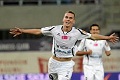 Augsburg tahan imbang...