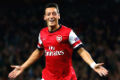 Arsene Wenger puji Oezil