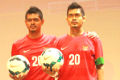 Dibuatkan patung lilin,...