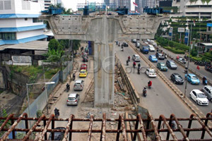 DKI akan bangun jalan...