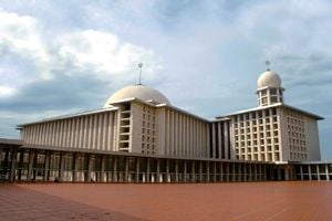 Masjid Istiqlal targetkan...