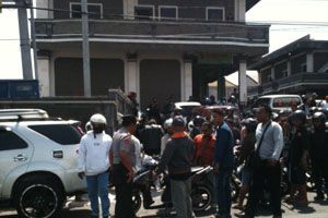 Dua ormas di Bali bentrok