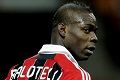Balotelli serang kru...
