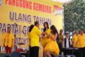 Hut Golkar, Ical goyang...