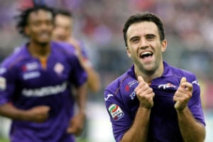 Hattrick Rossi benamkan...