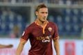 Totti terancam absen...