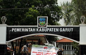 Pemkab Garut bantah...