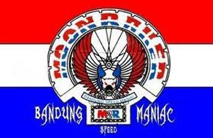 Menjambret, dua anggota...