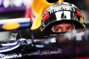 Vettel start terdepan...