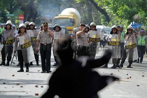 Demo buruh, 1.870 personel...