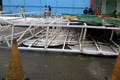 Hujan angin, baliho...