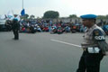 Buruh di Bekasi lakukan...