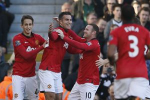 United curi tiga poin...