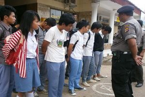 Terjaring razia, pelajar...
