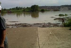 Longsor, jalan Kabupaten...