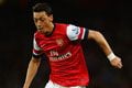 Ozil: Arsenal bisa kalahkan...