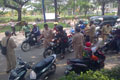Tak bawa KTP, ratusan...