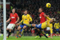 Arsenal butuh striker...