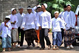 Santri di Garut bisa...