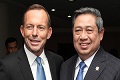 Abbott diminta telepon...