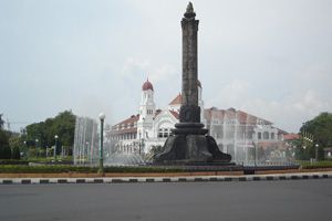 Robohnya bangunan kota...