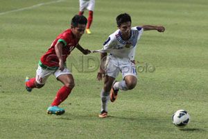 Andalkan dua striker,...