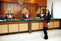 Alami gangguan jiwa,...