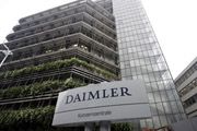 Daimler akan bangun...