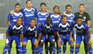 Maung Bandung terkam...