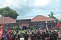 Ikut demo dipecat, buruh...