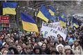 Demonstran Ukraina setuju...